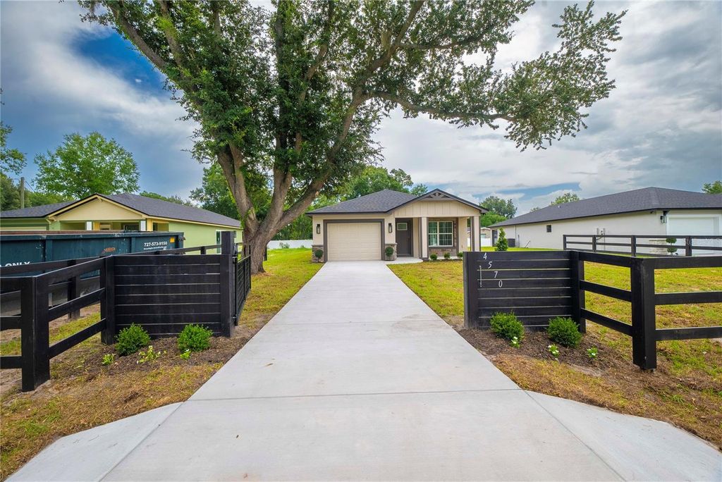 4570 WINDEE AVENUE, Lakeland, FL 33811