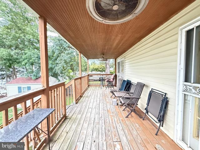 22721 WICOMICO DR, Bushwood, MD 20618