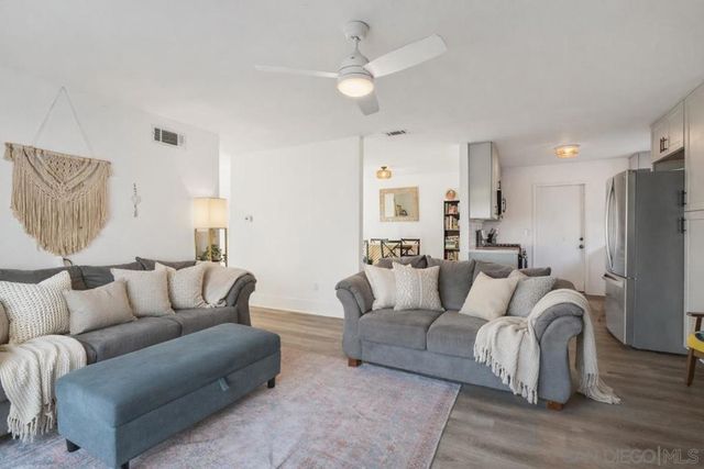 436 W Redondo Wy, Oceanside, CA 92057