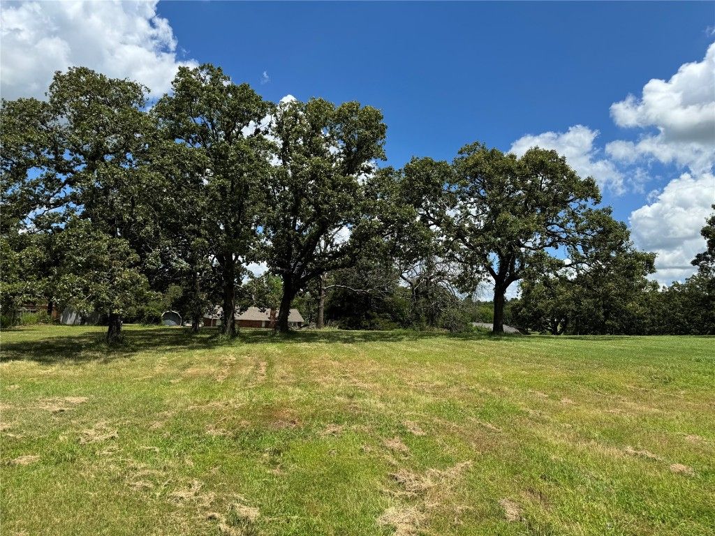 43328 Hickory Drive, Tecumseh, OK 74873