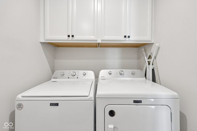 7270 W Stone Pass, New Palestine, IN 46163