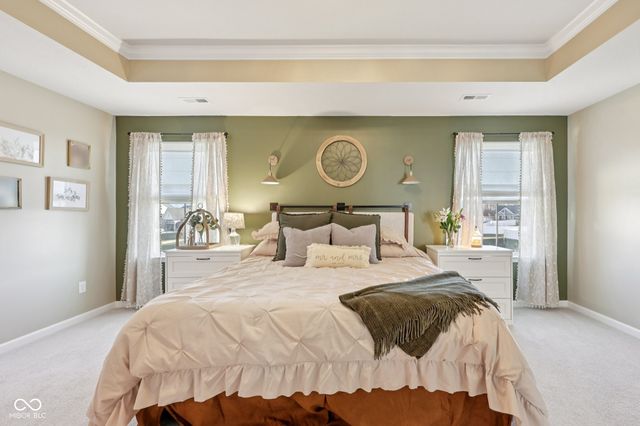 7270 W Stone Pass, New Palestine, IN 46163