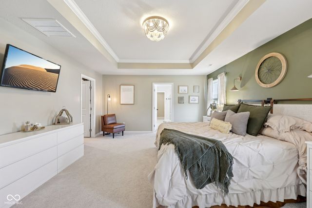 7270 W Stone Pass, New Palestine, IN 46163