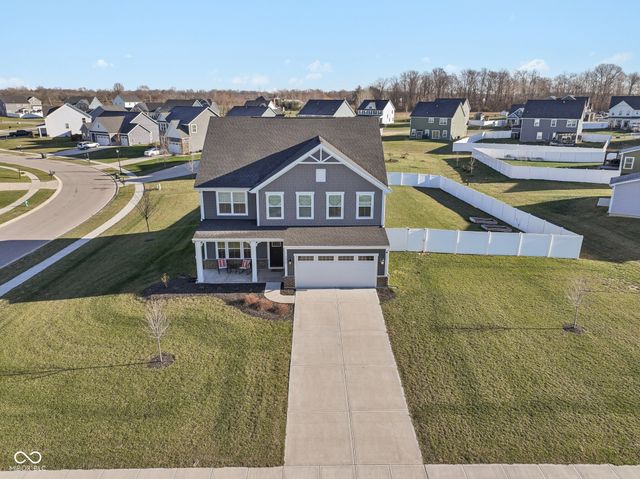 7270 W Stone Pass, New Palestine, IN 46163