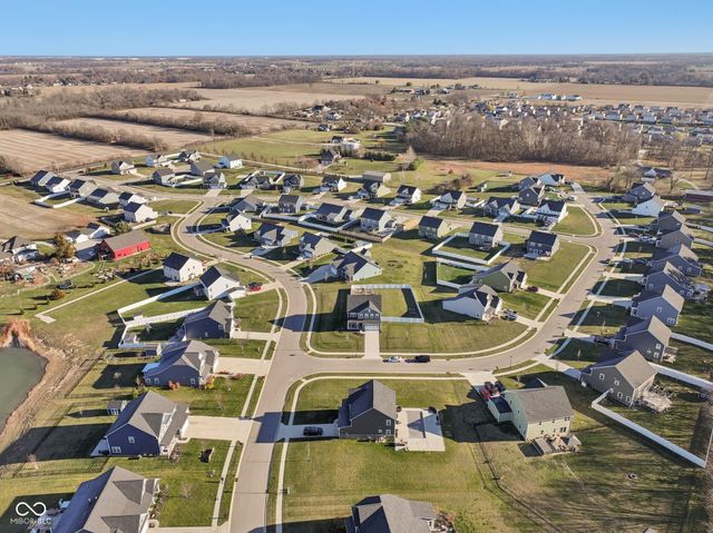 7270 W Stone Pass, New Palestine, IN 46163