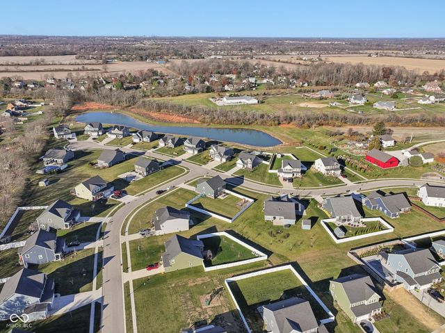 7270 W Stone Pass, New Palestine, IN 46163