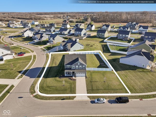 7270 W Stone Pass, New Palestine, IN 46163