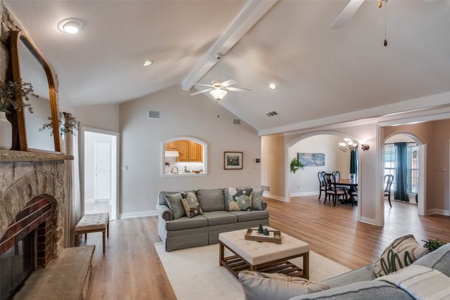 6604 Villa Road, Dallas, TX 75252