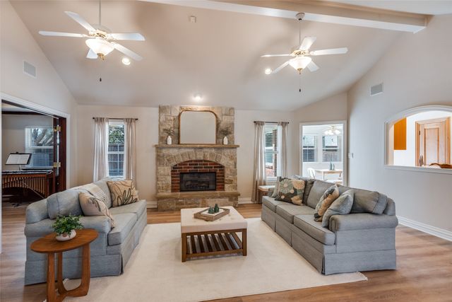 6604 Villa Road, Dallas, TX 75252