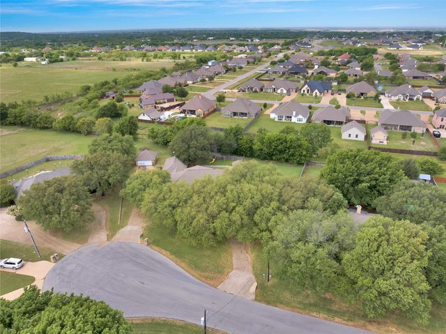 1020 Crystal Lane, Crowley, TX 76036