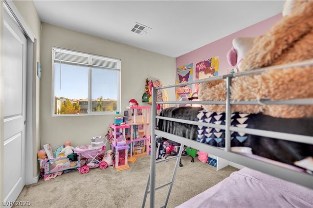 3636 Via Del Robles Avenue, Las Vegas, NV 89115