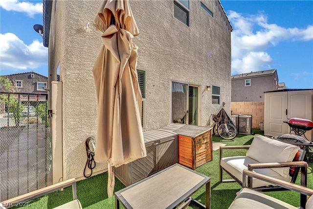 3636 Via Del Robles Avenue, Las Vegas, NV 89115