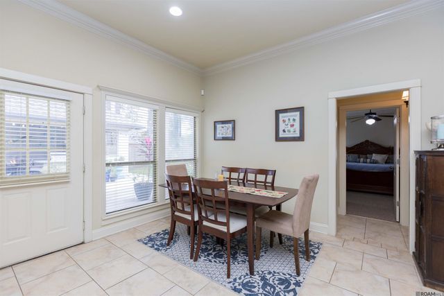 9106 Boone Dr, Baton Rouge, LA 70810