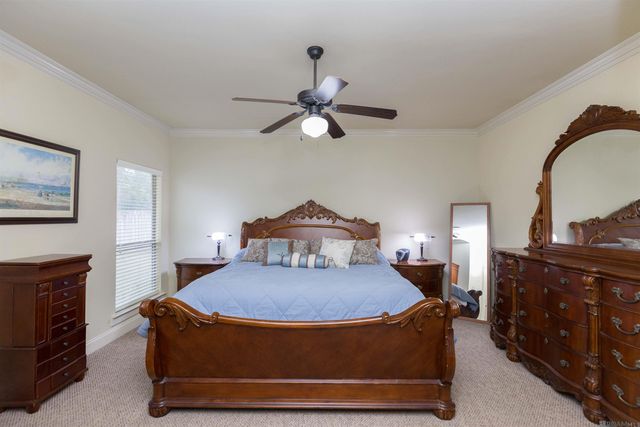 9106 Boone Dr, Baton Rouge, LA 70810