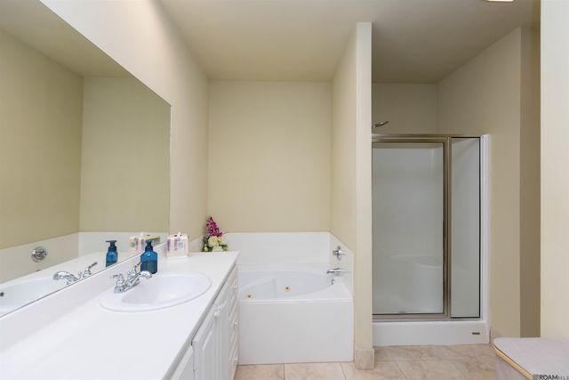 9106 Boone Dr, Baton Rouge, LA 70810