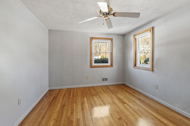 187 Mill Rd, Chelmsford, MA 01824