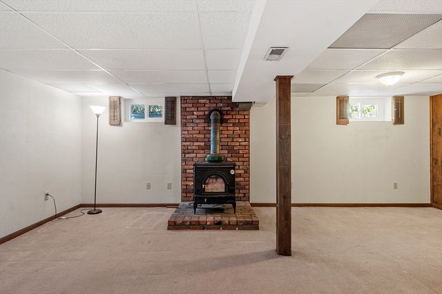 187 Mill Rd, Chelmsford, MA 01824