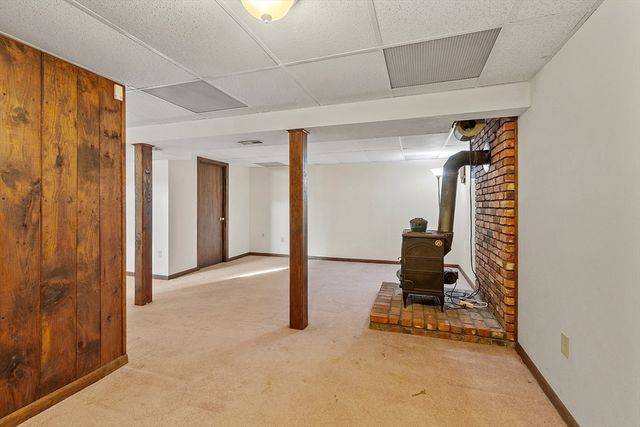 187 Mill Rd, Chelmsford, MA 01824