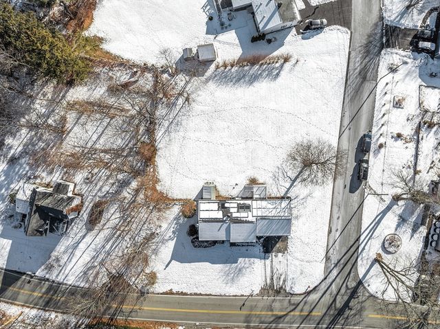 187 Mill Rd, Chelmsford, MA 01824