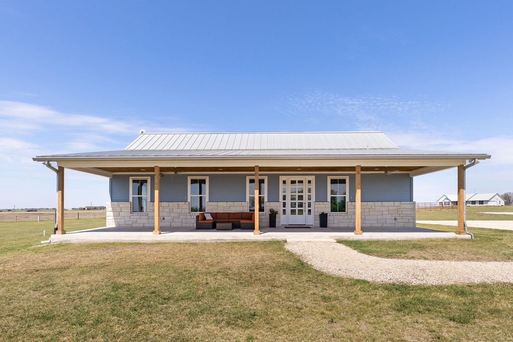 22001 Fm 971, Granger, TX 76530