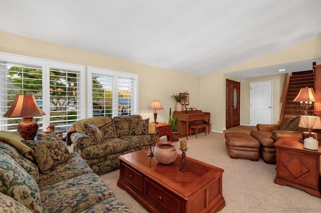 1734 Treseder Cir, El Cajon, CA 92019