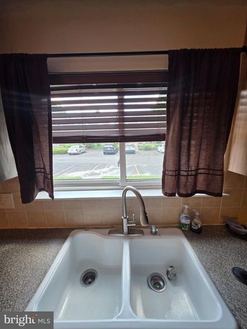 106 SYCAMORE CT, Collegeville, PA 19426