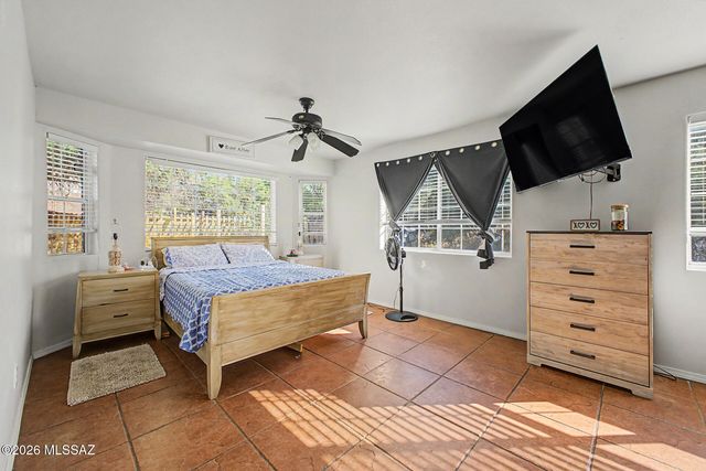 899 Calle Calabasas, Rio Rico, AZ 85648