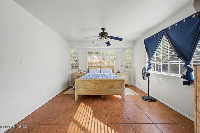 899 Calle Calabasas, Rio Rico, AZ 85648