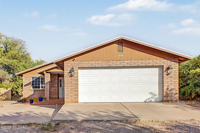 899 Calle Calabasas, Rio Rico, AZ 85648
