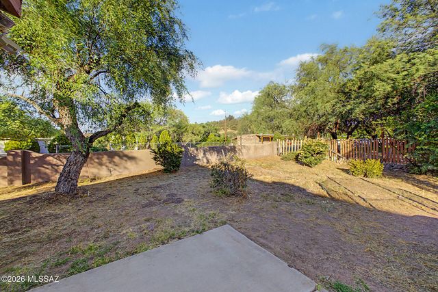 899 Calle Calabasas, Rio Rico, AZ 85648