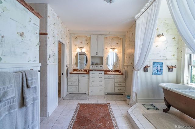 157 Cap Rock Road, Canon City, CO 81212