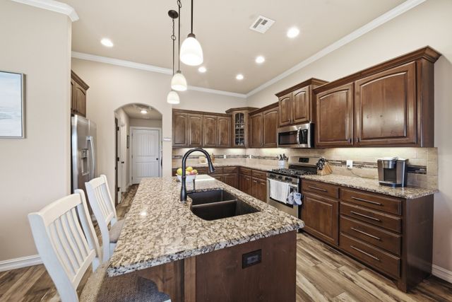 7701 E 82nd Street North, Owasso, OK 74055