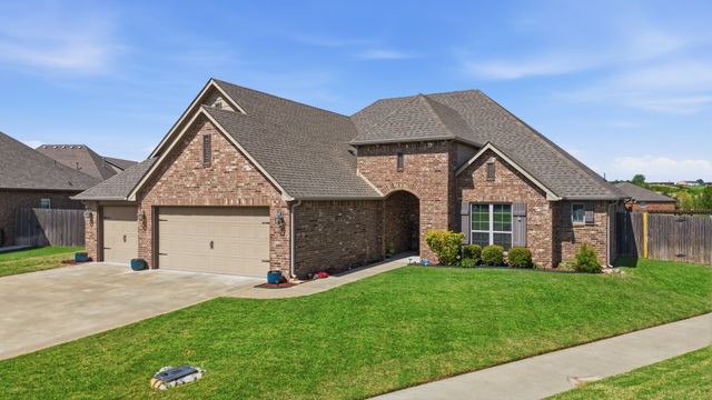 7701 E 82nd Street North, Owasso, OK 74055