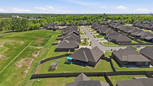 7701 E 82nd Street North, Owasso, OK 74055