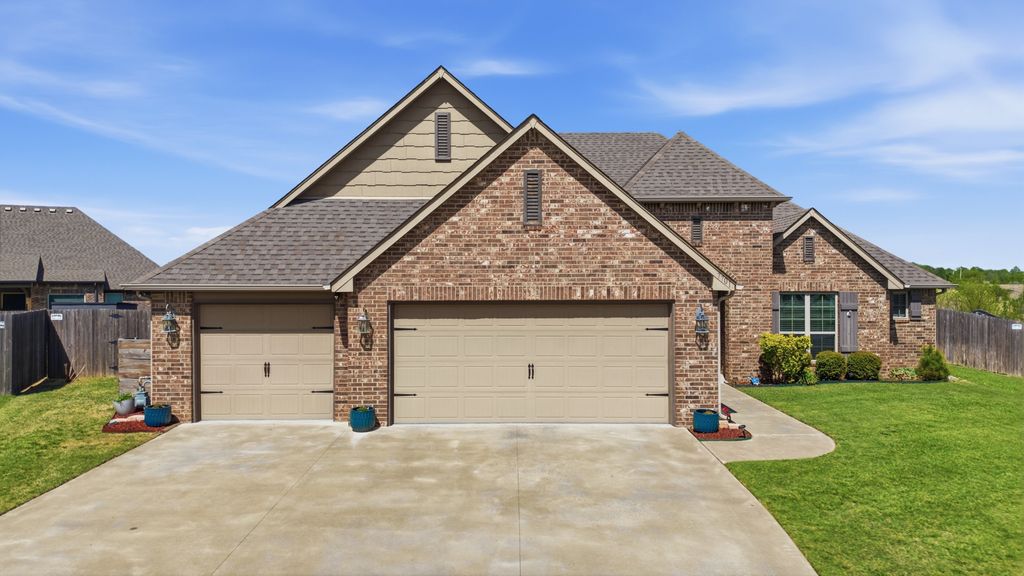 7701 E 82nd Street North, Owasso, OK 74055