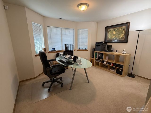 1709 Silver Lake Road, Everett, WA 98208