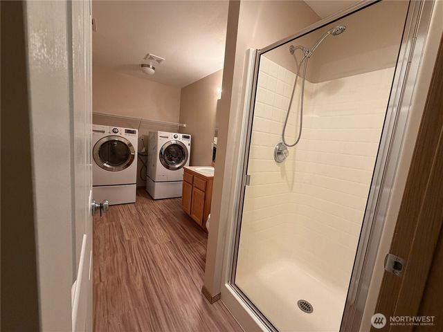 1709 Silver Lake Road, Everett, WA 98208