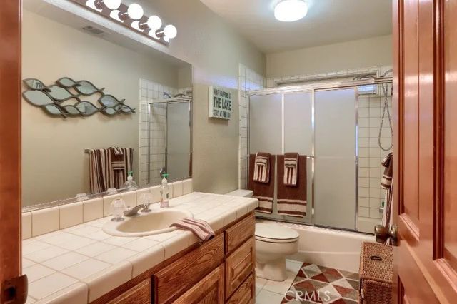 38830 Road 274, Bass Lake, CA 93604