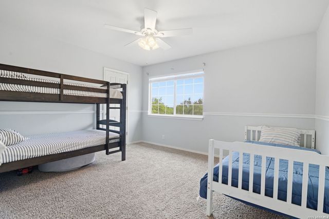 8423 Feather Trail, Helotes, TX 78023