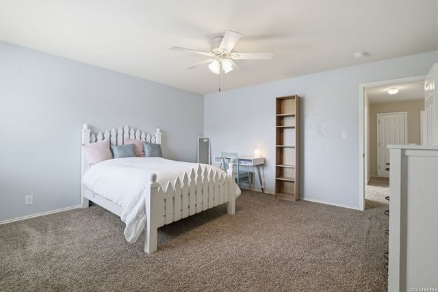 8423 Feather Trail, Helotes, TX 78023