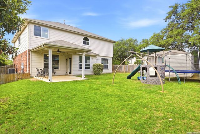 8423 Feather Trail, Helotes, TX 78023