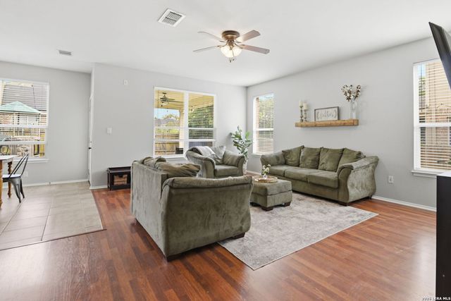 8423 Feather Trail, Helotes, TX 78023