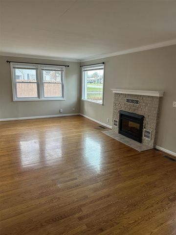 2915 W Milham Avenue, Portage, MI 49024