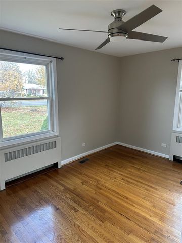 2915 W Milham Avenue, Portage, MI 49024