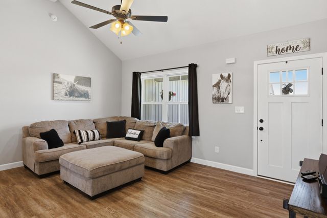 115 Gracelynn Circle, Harrodsburg, KY 40330