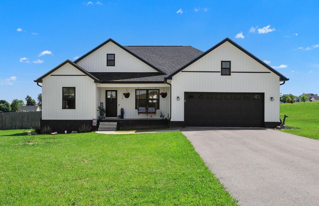 115 Gracelynn Circle, Harrodsburg, KY 40330