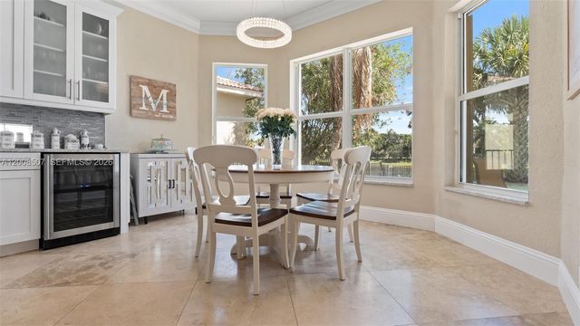 12300 NW 77th Mnr, Parkland, FL 33076
