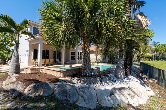 12300 NW 77th Mnr, Parkland, FL 33076