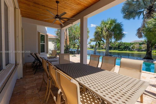 12300 NW 77th Mnr, Parkland, FL 33076