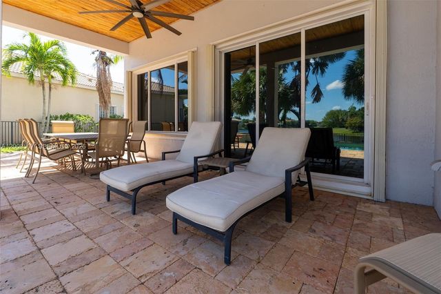 12300 NW 77th Mnr, Parkland, FL 33076